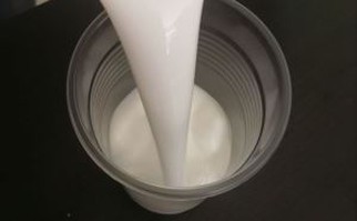 Emulze PTFE disperze